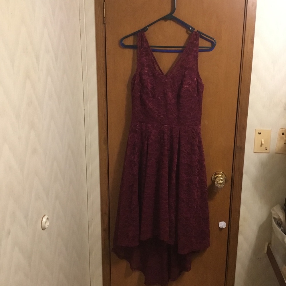 Burgundy Floral Lace  Sleeveless High Low Asymmetrical Maxi Dress S